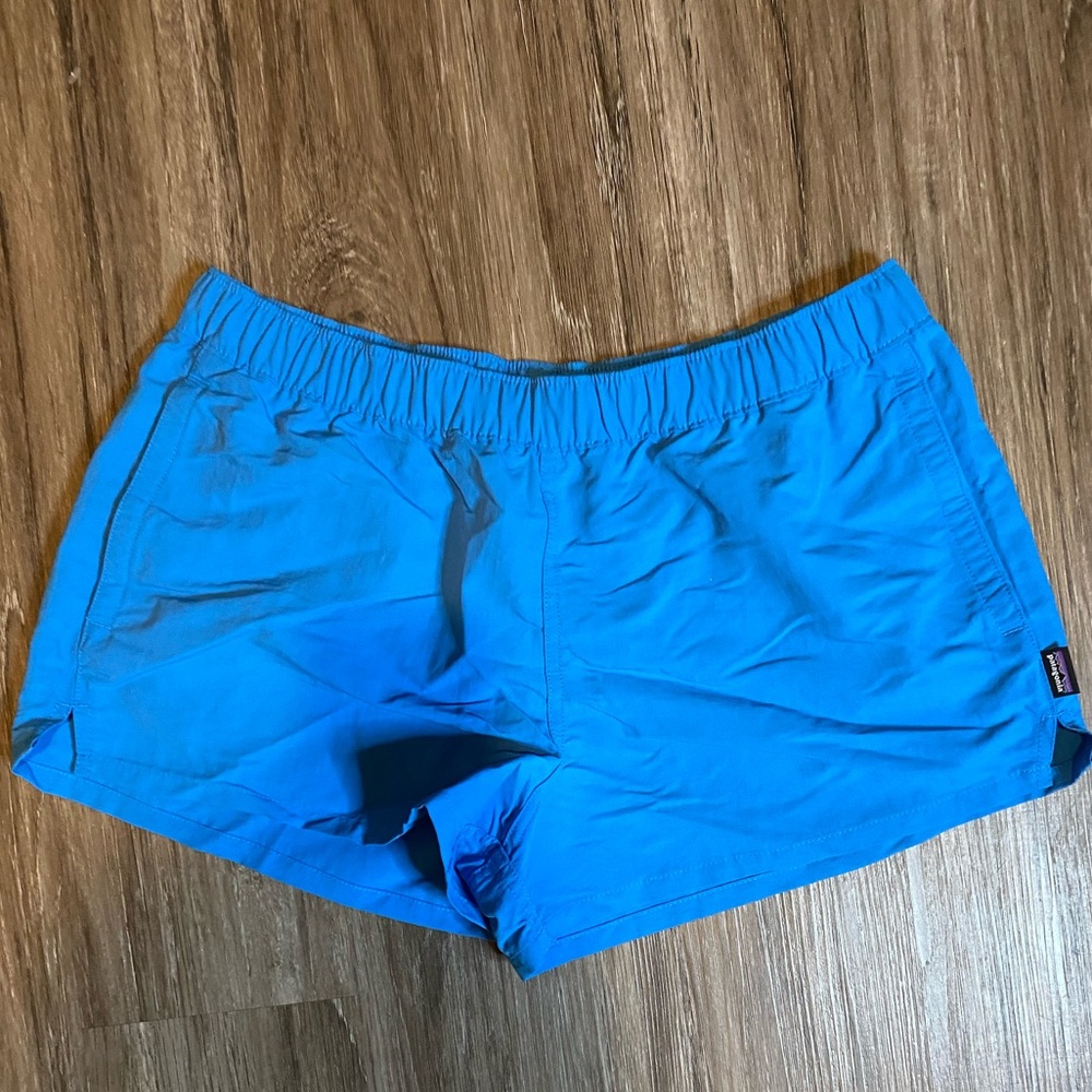 New with tags NWT Patagonia Women's Barely
Baggies Shorts - 2½" in Joya Blue